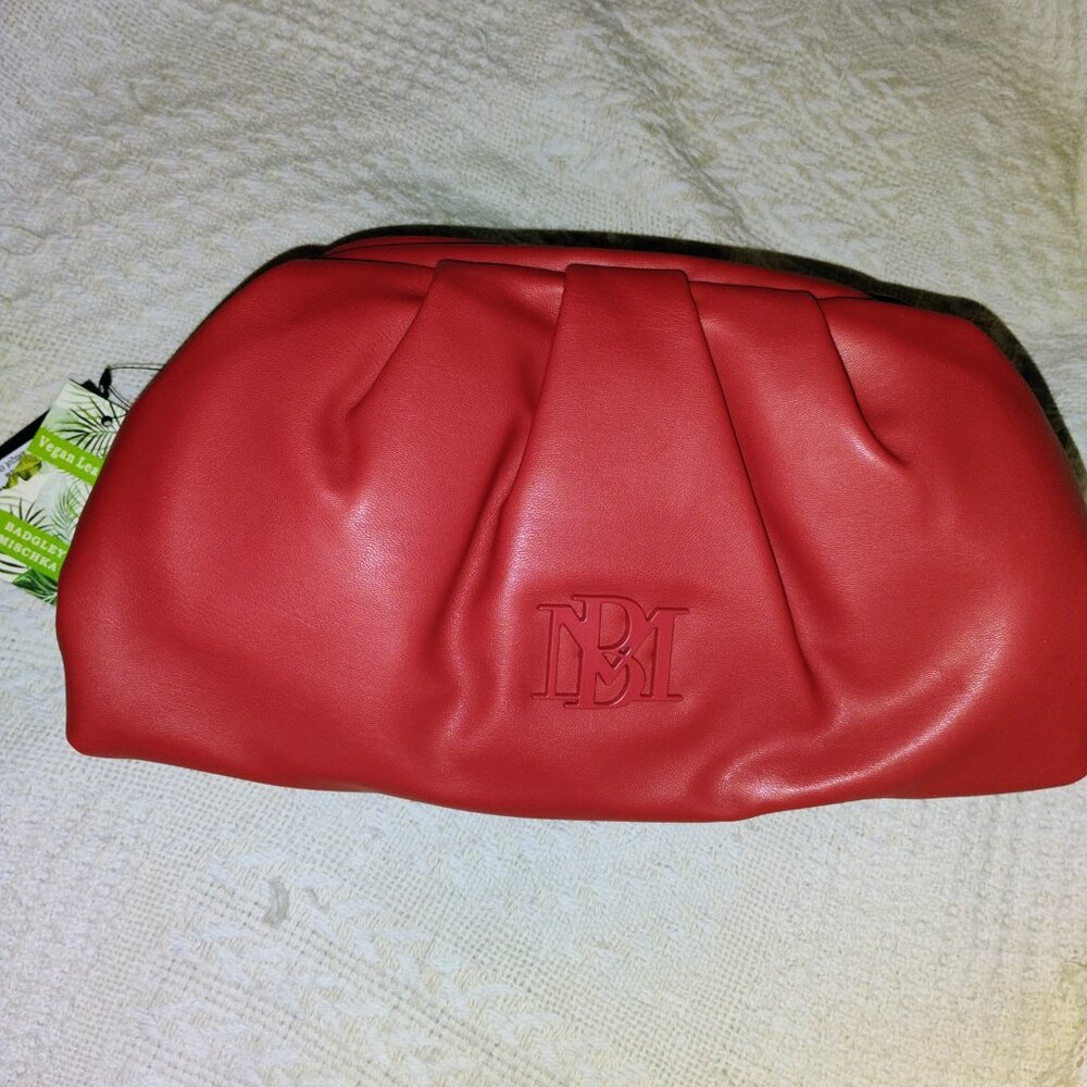 Badgley Mischka  Clutch